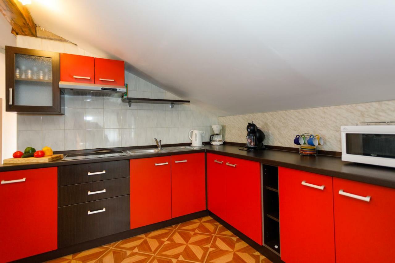 Apartment Aleksandra Malinska Exterior foto